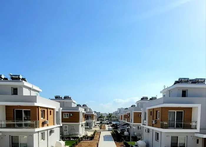 Royal Sun Elite Iskele 아파트 *